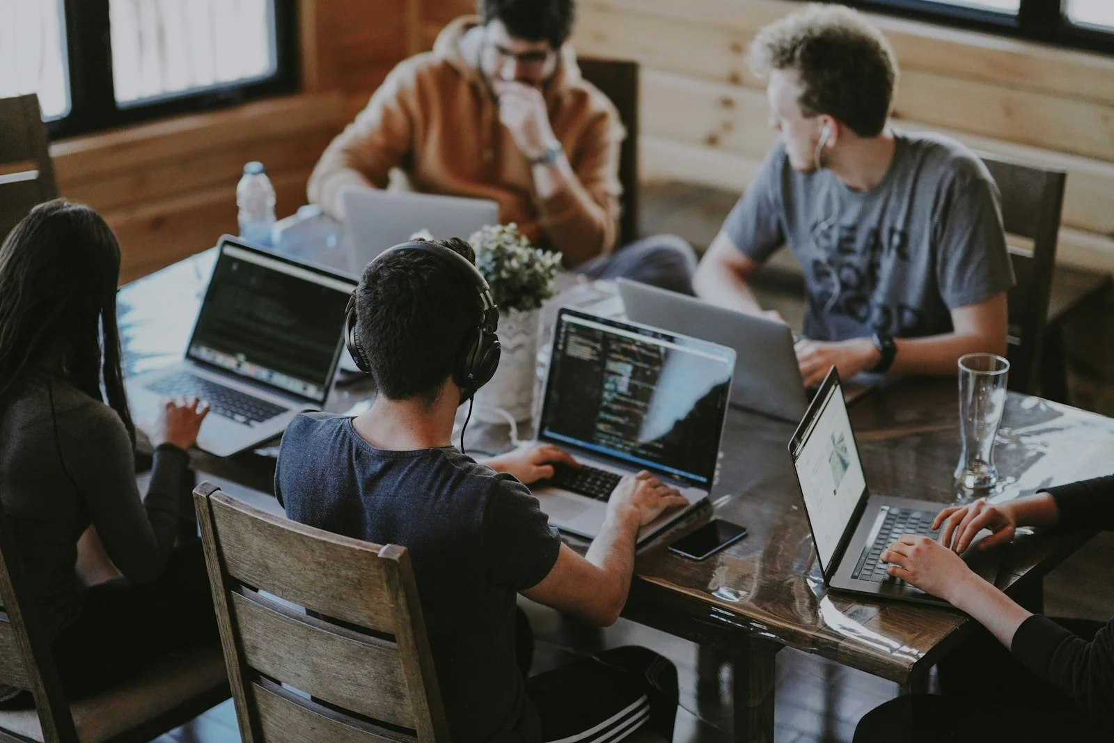 JalaninWeb — Tim & Proses Kerja